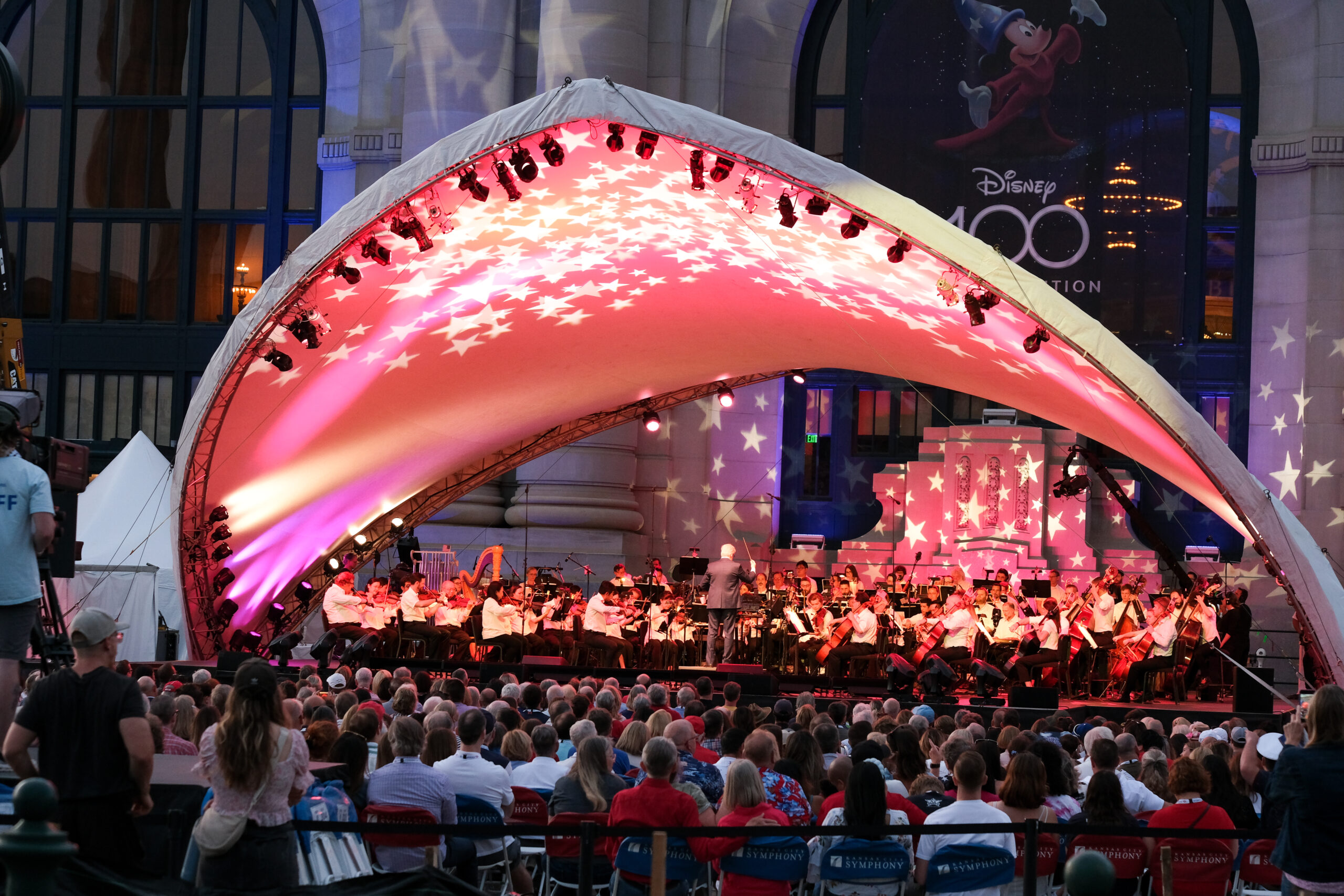The Kansas City Symphony leads a Memorial Day weekend concert at Union Station.